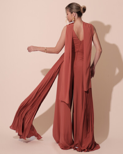 FotoMacacão de Festa Longo Crepe Pantalona Plissado e Lenço Terracota