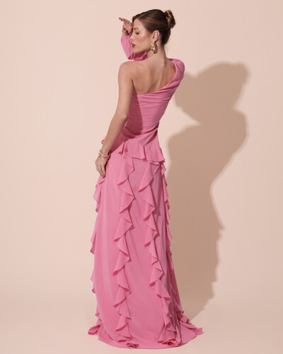 Foto Vestido de Festa Longo Crepe Um Ombro Só Manga Longa e Babados Cascata Fenda Rosa