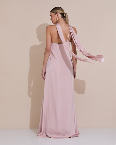 Foto Vestido de Festa Longo em Cetim Fluido um Ombro Só com Lenço Rose Nude