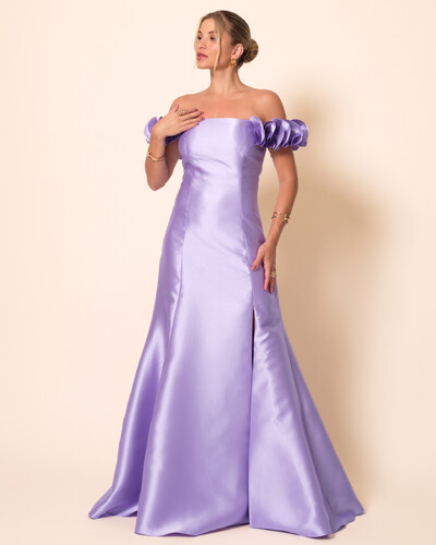 Foto Vestido Longo de Festa Zibeline Ombro a Ombro com Flores e Fenda Lilás