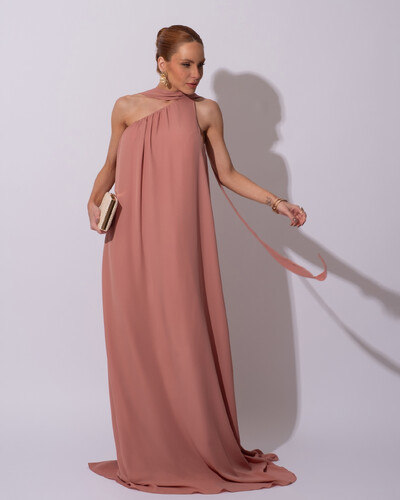 Foto Vestido de Festa Longo Crepe Fluido um Ombro Só com Lenço Rose