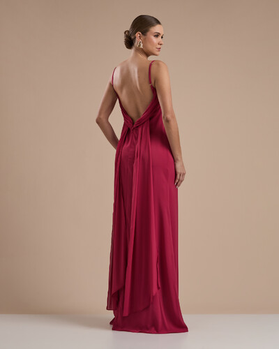 FotoVestido de Festa Longo Crepe Chiffon Costas Lenço Cauda Cereja