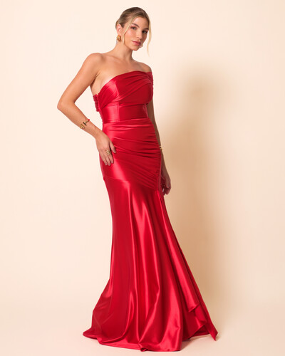 Foto Vestido de Festa Longo Cetim Malha Metálico Ombro a Ombro Vermelho