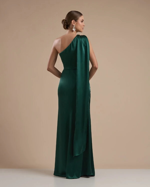 Vestido de Festa Longo Cetim Alfaiataria Um Ombro Só Drapeado com Lenço Verde Escuro
