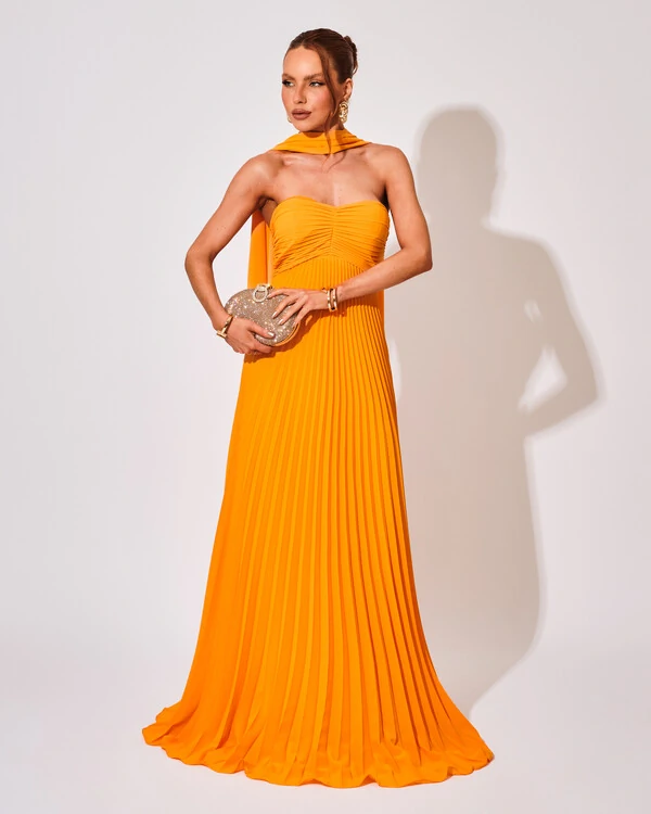 Vestido de Festa Longo Tomara que Caia Plissado com Lenço Mango Sorbet
