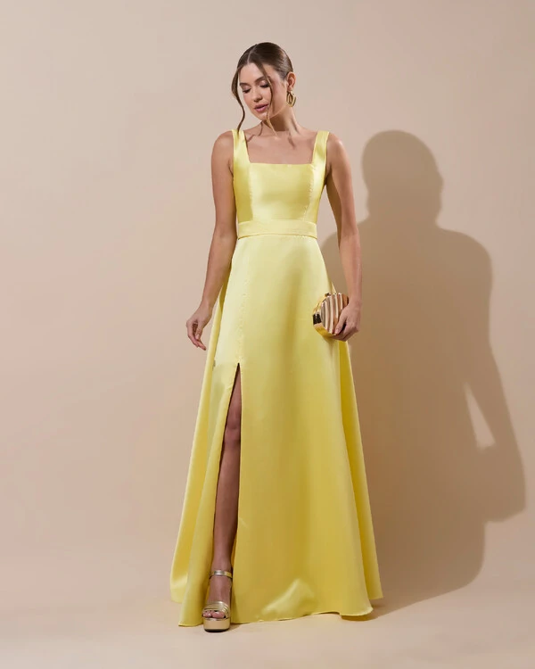 Vestido de Festa Longo Zibeline com Fenda e Faixa Amarelo Manteiga
