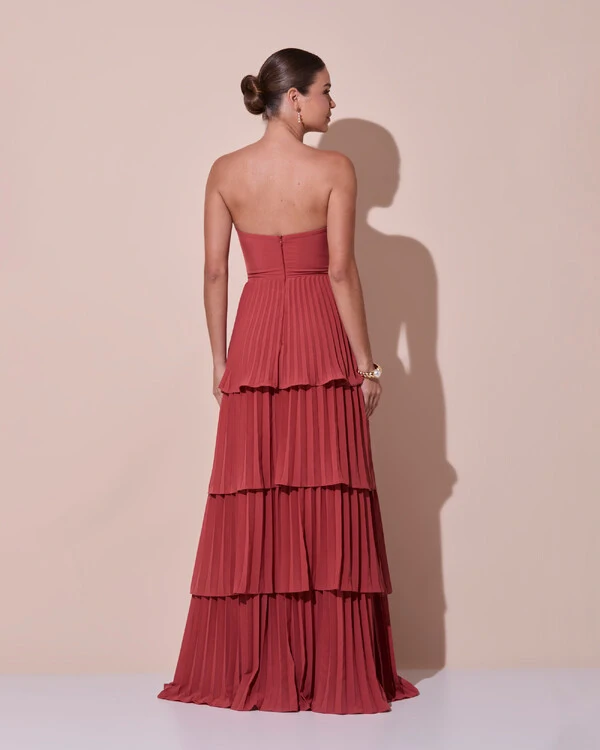 Vestido de Festa Longo Tomara que Caia Crepe Chiffon Plissado Camadas Terracota