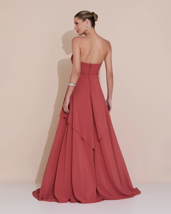 Vestido de Festa Longo Tomara que Caia Crepe Chiffon Drapeado Camadas Terracota