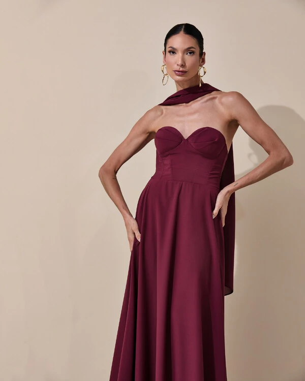 Vestido de Festa Longo Tomara que Caia Crepe Chiffon Decote Coração Lenço Marsala
