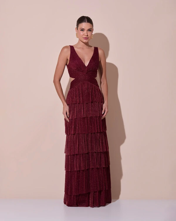 Vestido De Festa Longo Decote V Tule Brilho Recortes Camadas Marsala