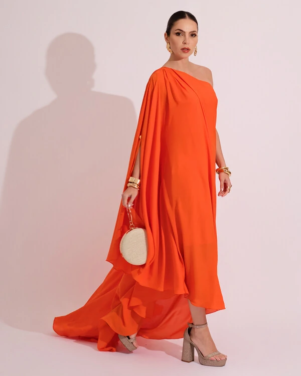 Vestido de Festa um Ombro com Capa Crepe Fluido Laranja