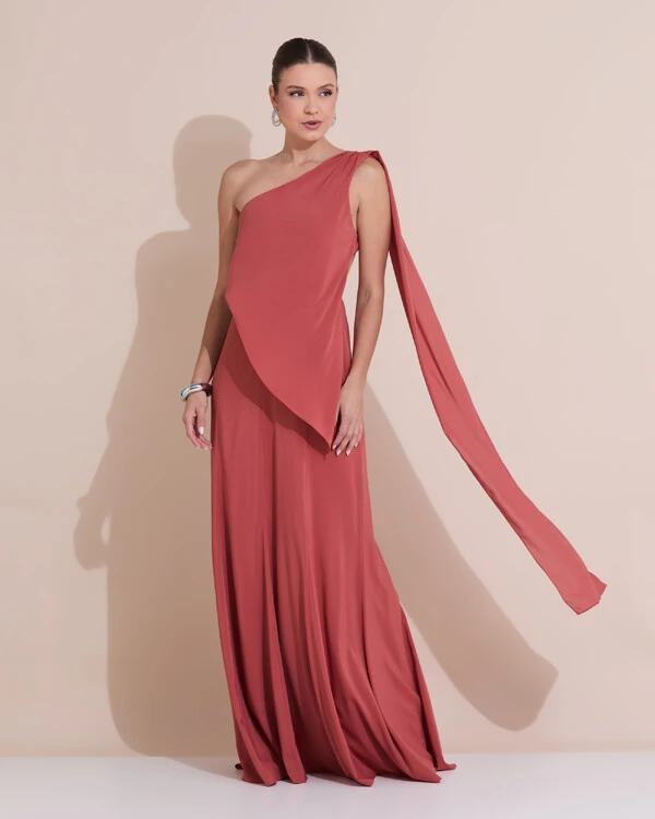 Vestido de Festa Longo Um Ombro Só Crepe Chiffon Lenço Terracota