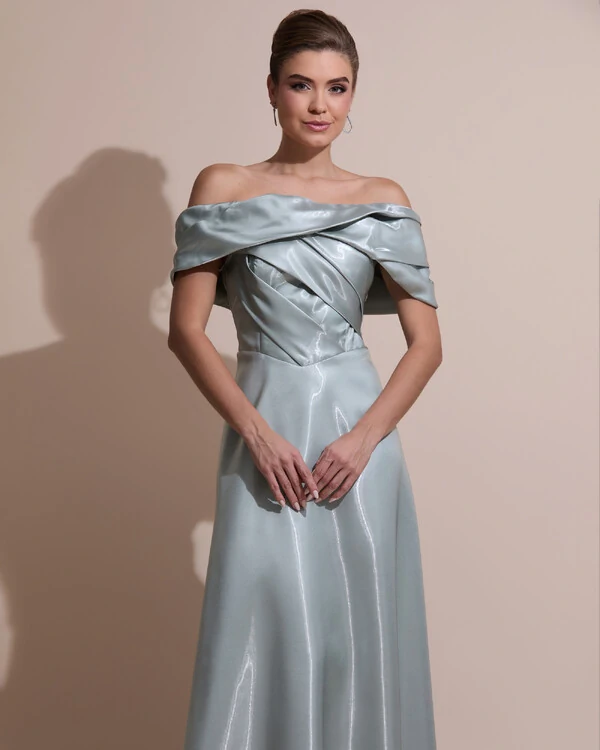 Vestido de Festa Longo Cetim Cristal Ombro a Ombro Drapeado Verde Menta