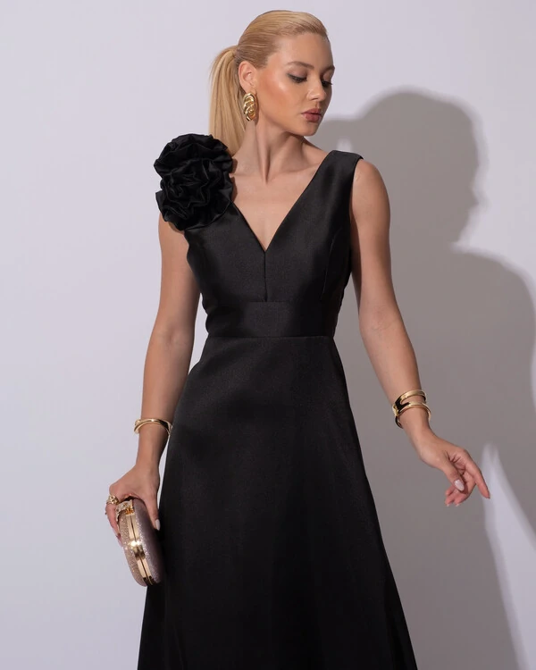 Vestido de Festa longo Zibeline Decote em V com Flores Removivel Preto