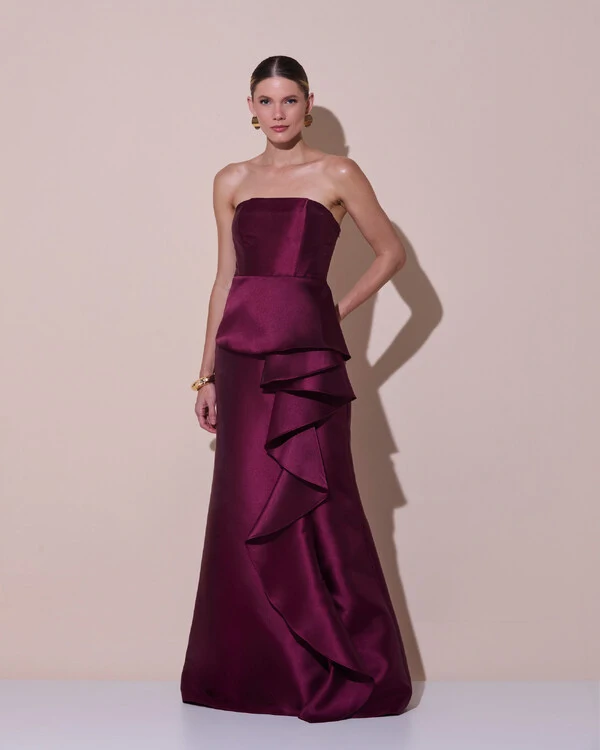 Vestido de Festa Longo Tomara que Caia Babado Cascata Marsala Escuro New