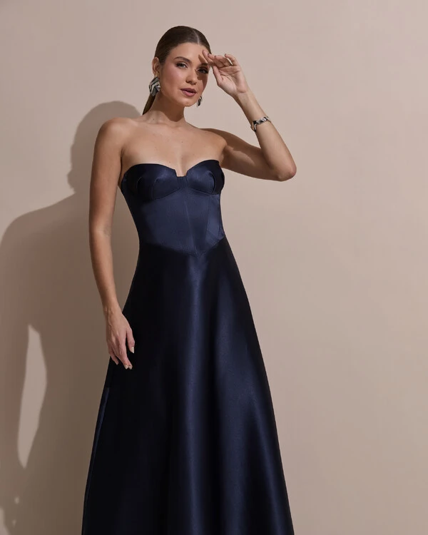 Vestido de Festa Longo Tomara que Caia Decote Coração Cetim Cruzado Costas Azul Marinho Escuro