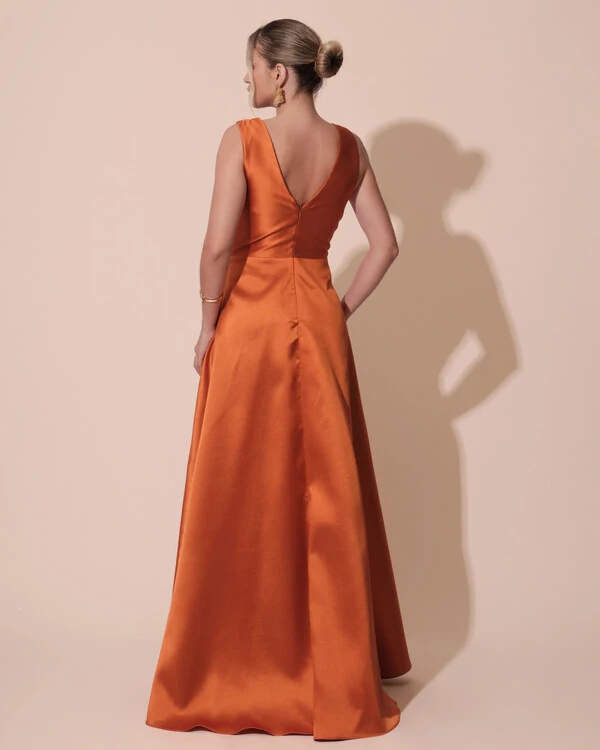 Vestido de Festa Longo Plus Size Zibeline Faixa e Flor Terracota