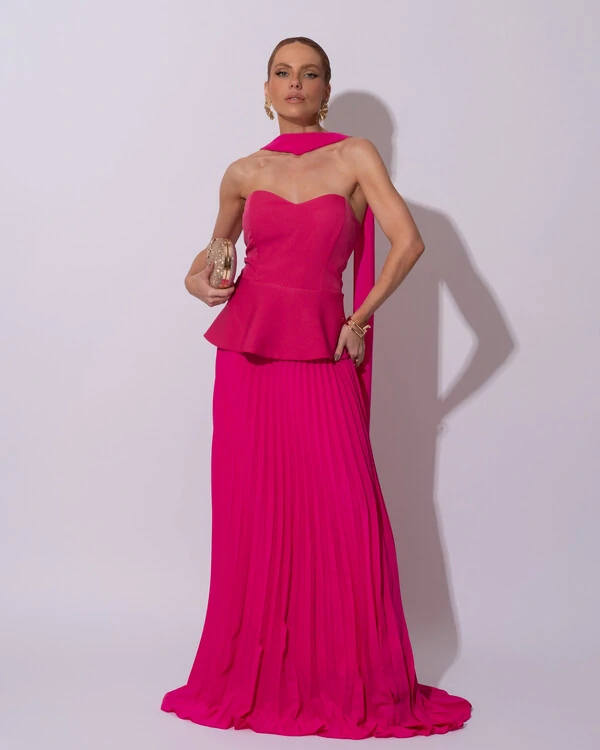 Vestido de Festa Longo Alfaiataria Tomara que Caia Saia Plissada e Lenço Pink
