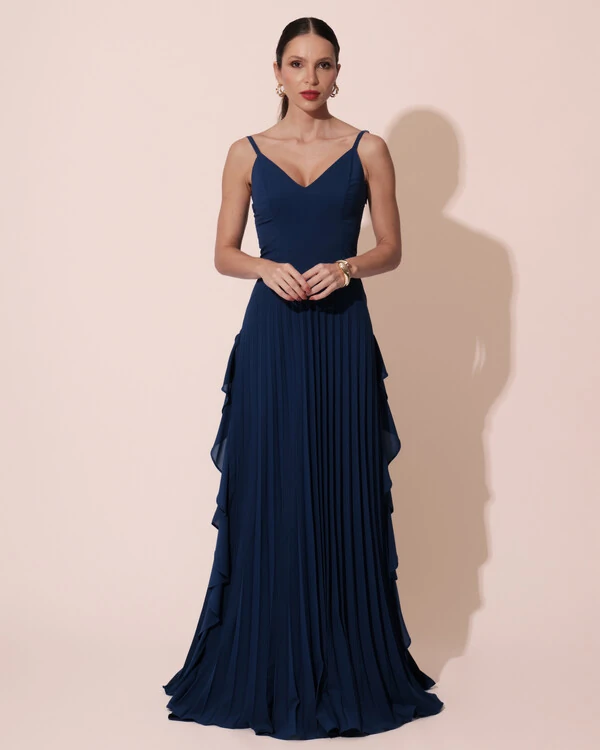 Vestido de Festa Longo Crepe Chiffon Alça Fina Saia Plissada com Babado Cascata Azul Marinho