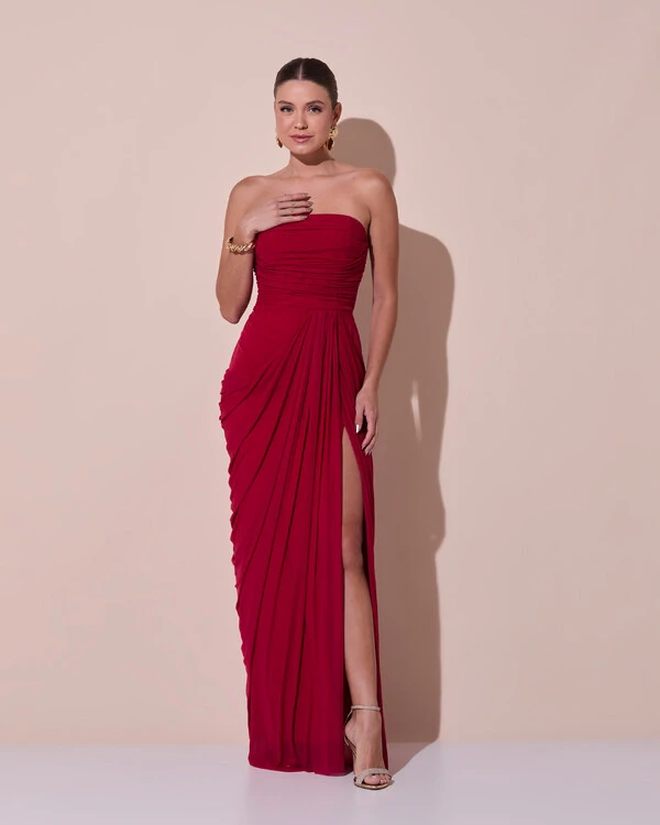 Vestido De Festa Longo Tomara que Caia Tule Drapeado Fenda Cereja