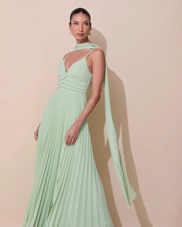 Vestido de Festa Longo Plissado Crepe Chiffon com Alça e Lenço Verde Menta New