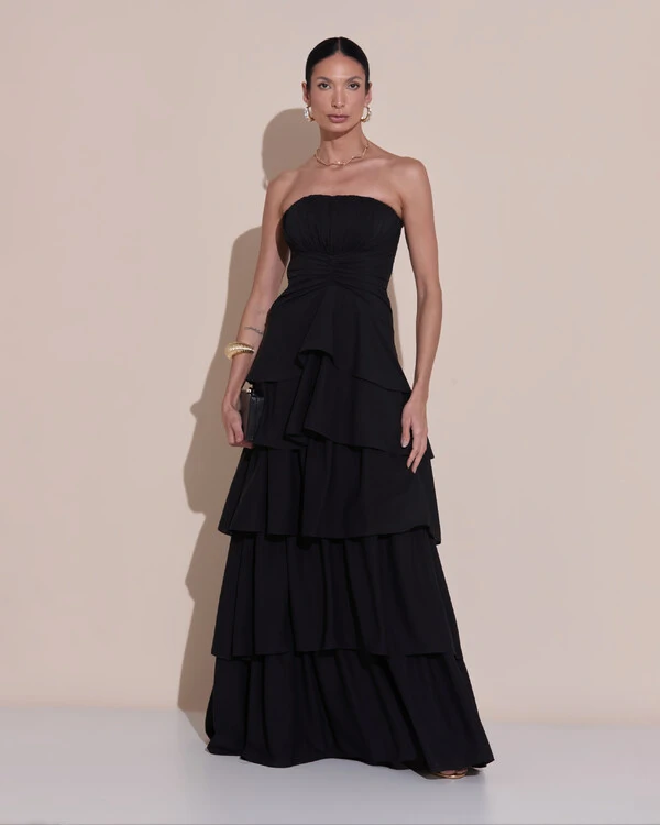 Vestido de Festa Longo Tomara que Caia Drapeado Crepe Chiffon Babados Camadas Preto