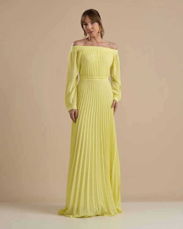 Vestido de Festa Longo Crepe Chiffon Plissado Ombro a Ombro Amarelo Manteiga