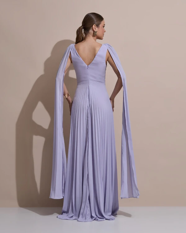 Vestido de Festa Longo Crepe Chiffon Plissado com Lenço nas Alças Lilás Claro