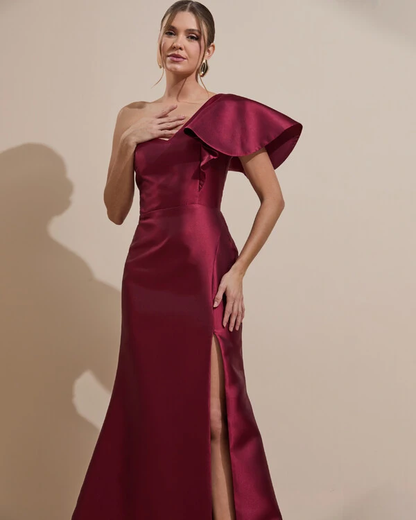 Vestido de Festa Longo um Ombro Tomara que Caia Zibeline Marsala Escuro