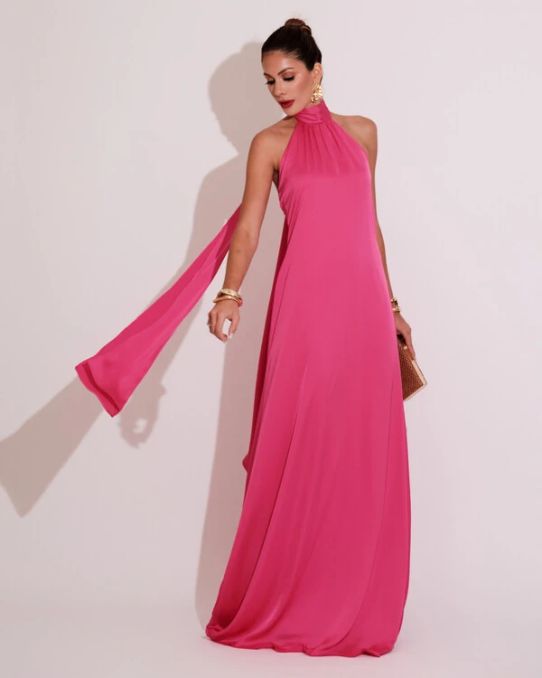 Vestido de Festa Gola Alta com Decote nas Costas Acetinado Pink