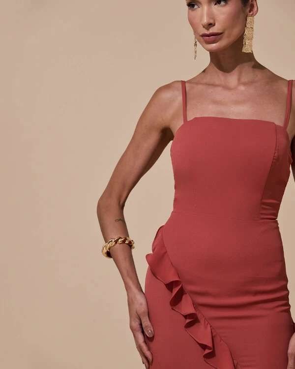 Vestido de Festa Longo Alças Finas Crepe Chiffon Babado Cascata Fenda Costas V Terracota