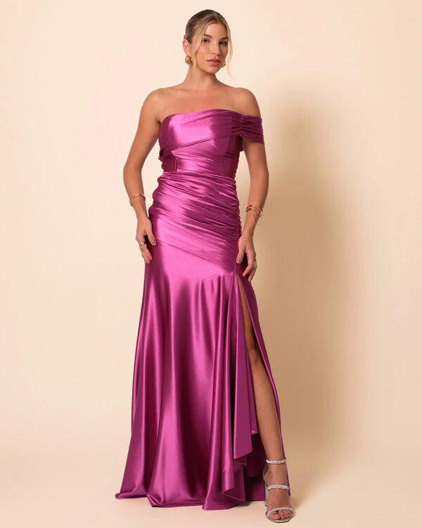 Vestido de Festa Longo Cetim Malha Metálico Ombro a Ombro Fúcsia