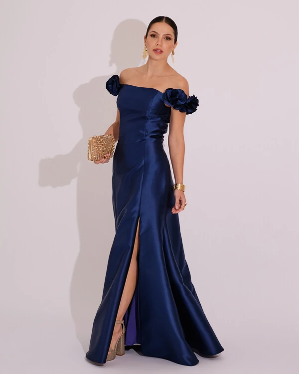 Vestido Longo de Festa Zibeline Ombro a Ombro com Flores e Fenda Azul Marinho