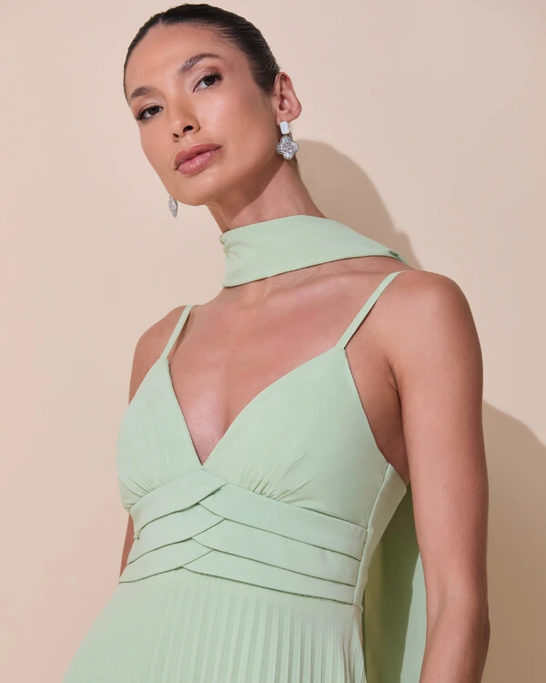 Vestido de Festa Longo Plissado Crepe Chiffon com Alça e Lenço Verde Menta New