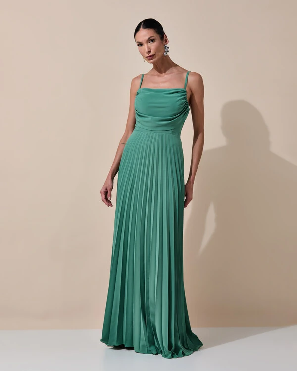 Vestido de Festa Longo Crepe Chiffon Plissado Trançado e Lenço Verde Matcha Escuro