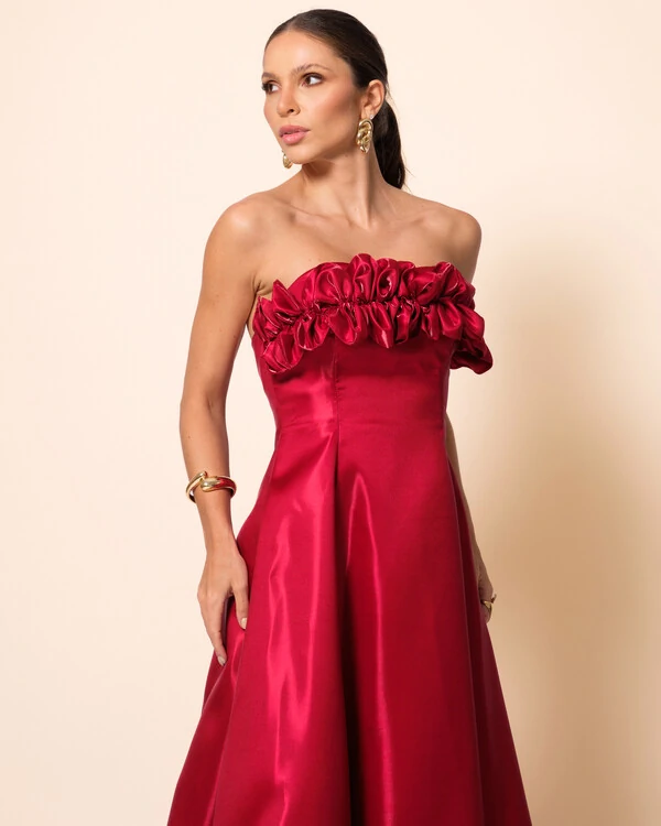 Vestido de Festa Longo Cetim Cristal Tomara que Caia com Flor 3D Vermelho