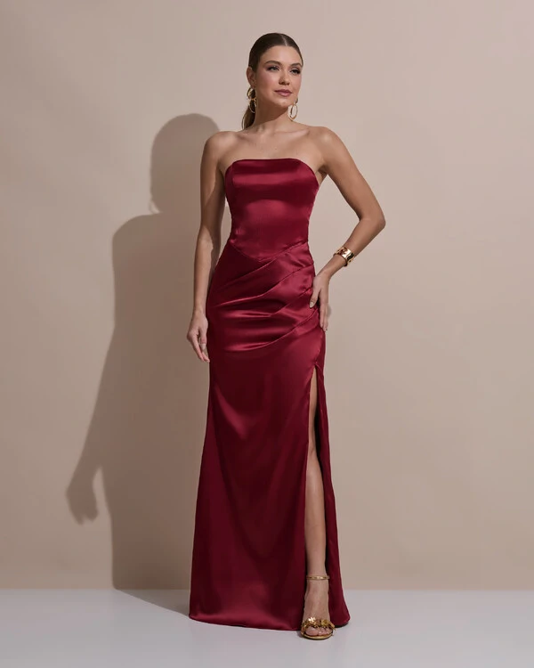 Vestido De Festa Longo Tomara Que Caia Drapeado Cetim Alfaiataria Trançado Costas Marsala