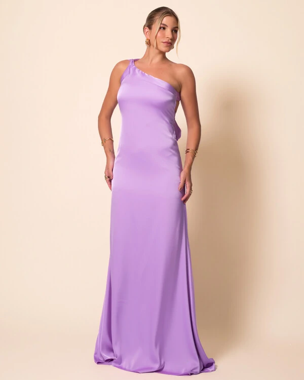 Vestido de Festa Longo Cetim Fluido Um Ombro Só Amarração Costas Lilás