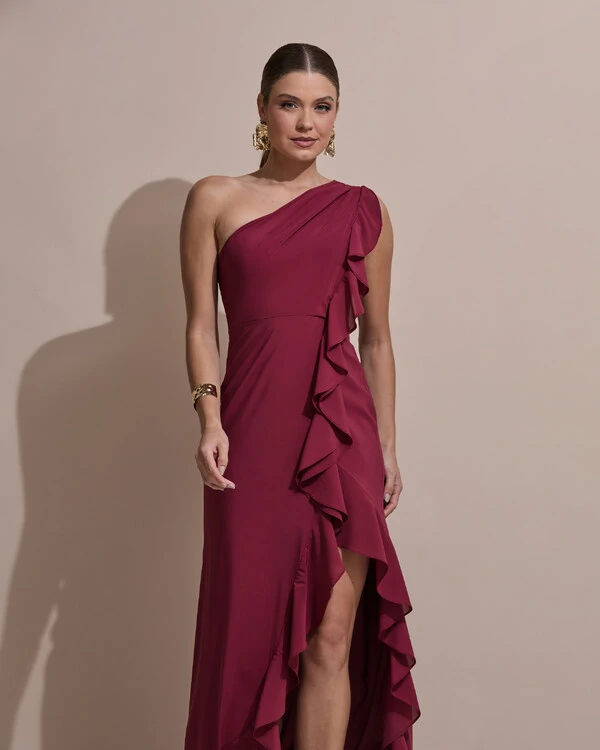 Vestido de Festa Midi Um Ombro Só Crepe Chiffon Babados Cascata Fenda Marsala new