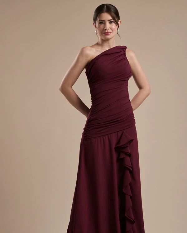 Vestido de Festa Longo Crepe Chiffon Um Ombro Só Drapeado com Babado Cascata Marsala