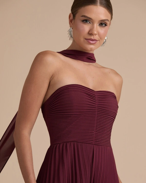 Macacão de Festa Longo Crepe Chiffon Tomara que Caia Plissado com Lenço Marsala