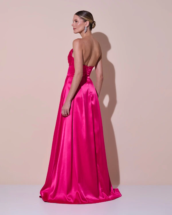Vestido de Festa Longo Tomara que Caia Cetim Decote Coração Fenda Pink