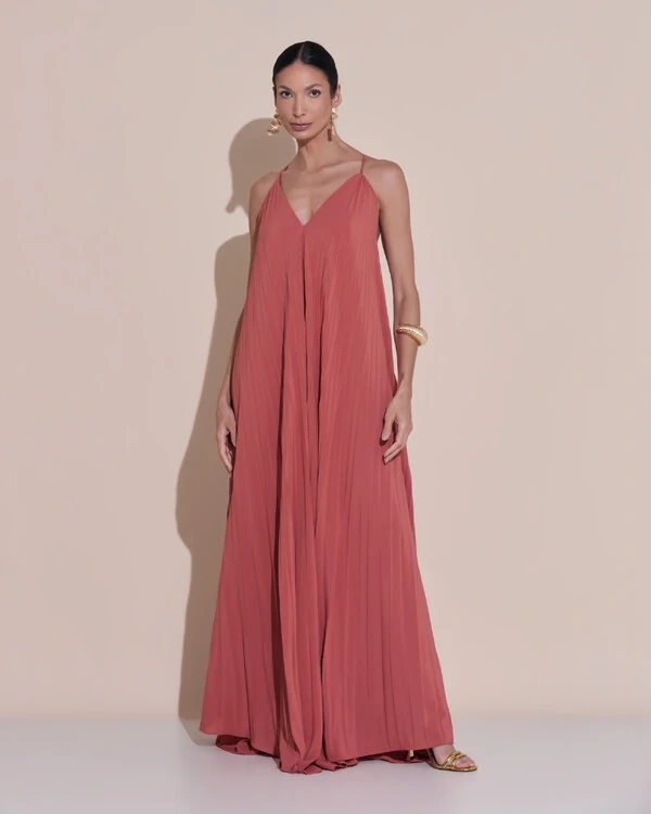 Vestido de Festa Longo Plissado Crepe Chiffon Decote V Alças Finas Terracota
