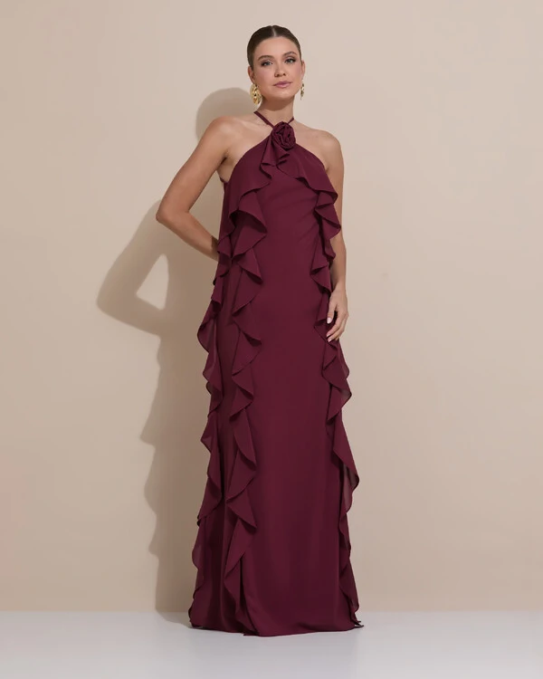 Vestido de Festa Longo Crepe Chiffon Frente Única Babados Cascata e Flor Marsala