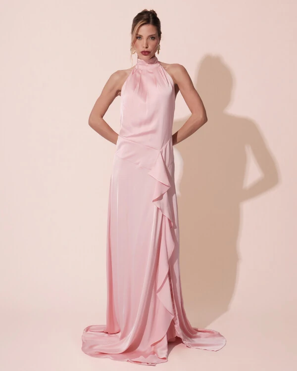 Vestido Longo de Festa Cetim Fluido Gola Alta e Babado Cascata Rose Gold