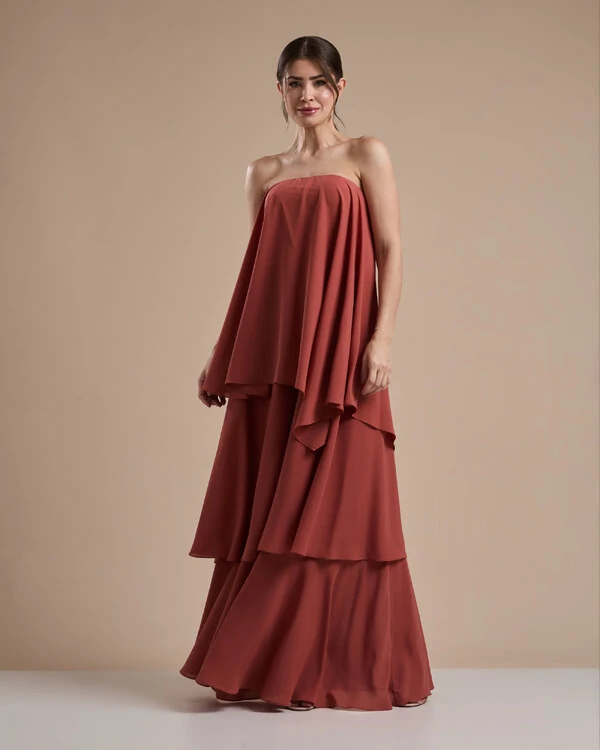 Vestido de Festa Longo Chiffon Crepe em Camadas com Lenço Terracota