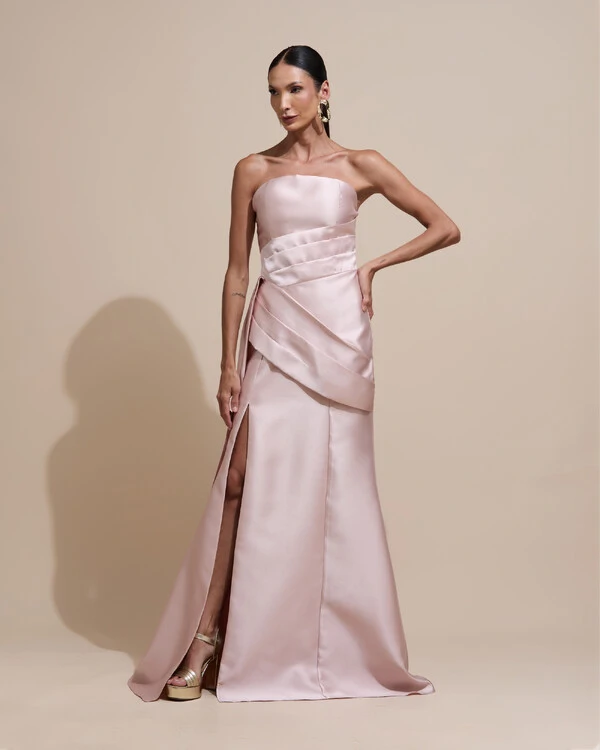 Vestido de Festa Longo Tomara que Caia Zibeline Drapeado e Faixa Rosa Nude
