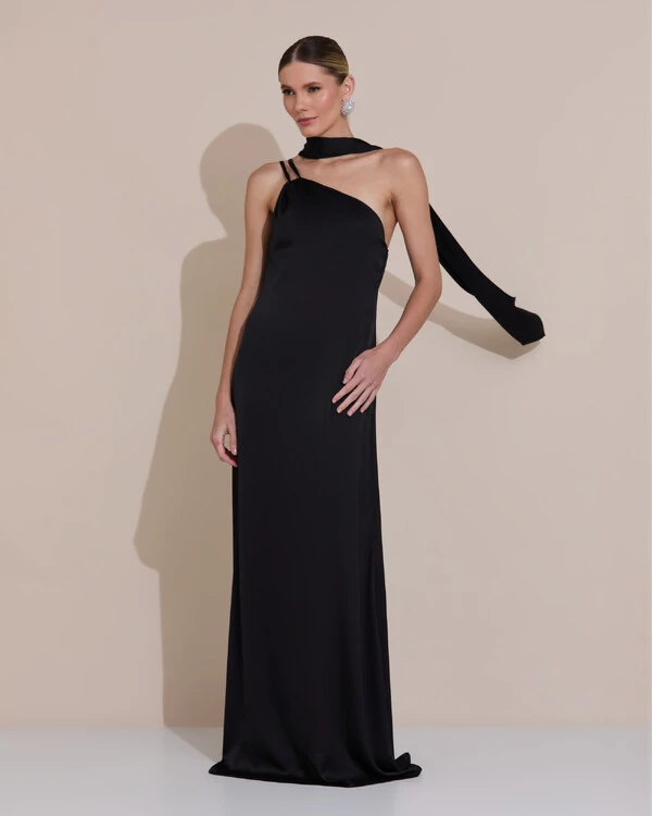 Vestido de Festa Longo em Cetim Fluido um Ombro Só com Lenço Preto