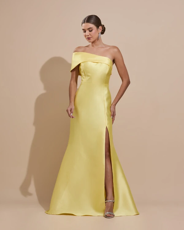 Vestido de Festa Zibeline com Faixa Ombro a Ombro Amarelo Manteiga