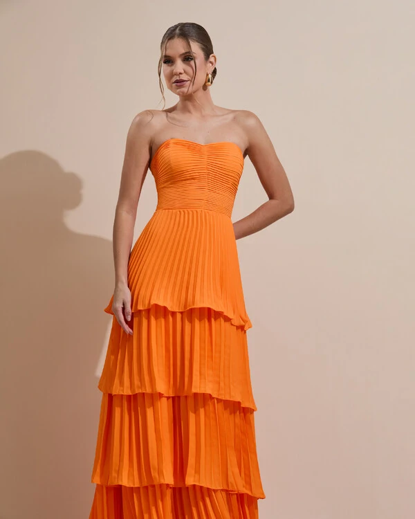 Vestido de Festa Longo Tomara que Caia Crepe Chiffon Plissado Camadas Laranja